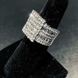 Magnificent new studded ring